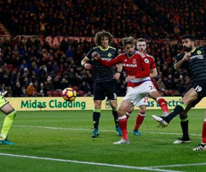 Costa ghi bàn duy nhất, Chelsea lên đầu bảng