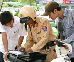 Hiến kế phạt đúng xe, đúng chủ như Tây