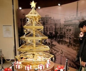 Cây thông Noel bằng vàng ròng giá 1,8 triệu USD ở Tokyo