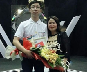 Cậu bé Google Phan Đăng Nhật Minh: Không học thêm, tự học ở nhà