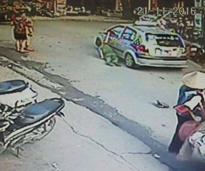 Hà Nội: Tạm giữ tài xế taxi kéo lê Thiếu tá công an phía trước cổng bệnh viện Nhi