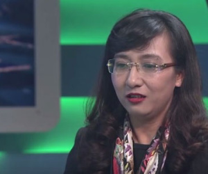 BTV Vân Anh rưng rưng nói chia tay trong phút cuối ở trường quay VTV