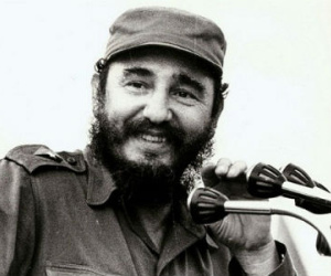 Fidel Castro: Người chỉ huy huyền thoại và thủ lĩnh dân tộc của Cuba