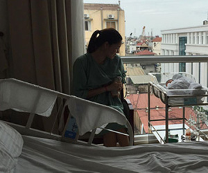 Mạc Hồng Quân lần đầu đăng ảnh con trai mới sinh
