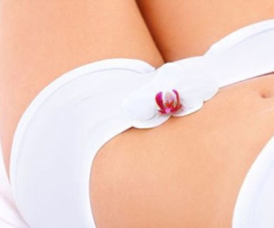 Thấy dấu hiệu này ở vùng kín hãy đi khám ngay lập tức kẻo hối không kịp