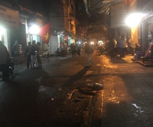 Hà Nội: Cháy nhà gần chợ Đồng Xuân, cả khu phố hốt hoảng sợ cháy lan