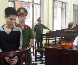 Sát hại cha ruột, nghịch tử lãnh án 9 năm tù