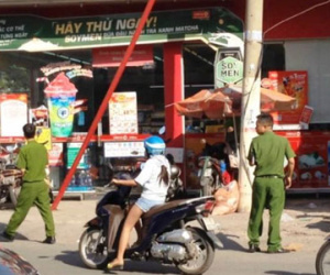 Bảo vệ ở Sài Gòn bị đánh chết vì nói "Tôi không biết" khi nhóm thanh niên hỏi đường