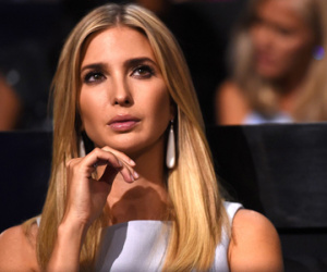 Người biểu tình phản đối con gái Trump ngoài căn hộ ở Manhattan