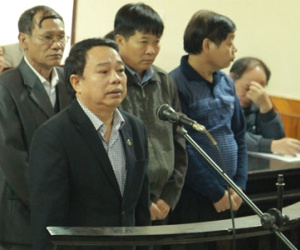 Nguyên chủ tịch huyện "ăn đất" xin không đi tù để được cống hiến
