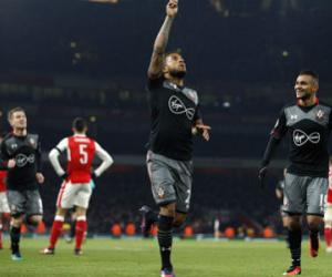 Southampton loại Arsenal ở tứ kết Cup Liên đoàn