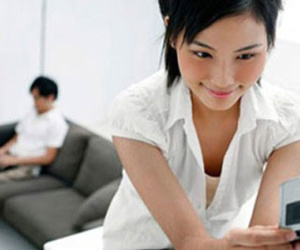 Vợ tự nhiên đòi ly dị vì thích được tự do khám phá đó đây
