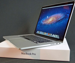 Apple sửa lỗi phần mềm gây hỏng loa MacBook Pro 2016