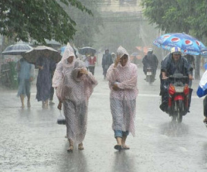 Dự báo thời tiết hôm nay (2.12): Trung Bộ có mưa lớn, Bắc Bộ nắng ấm