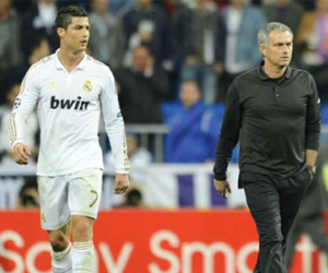 Ronaldo và Mourinho dính cáo buộc trốn thuế 100 triệu bảng