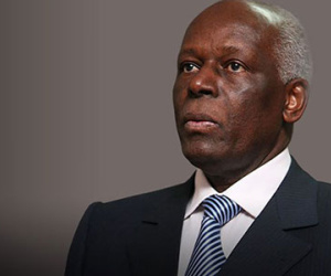 Tổng thống Angola Dos Santos sẽ từ chức sau 37 năm cầm quyền