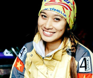 Cô gái Việt trở thành người phụ nữ châu Á đầu tiên vượt 4 sa mạc