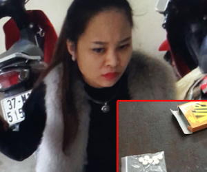 Bà bầu sành điệu giấu thuốc lắc trong hộp bao cao su