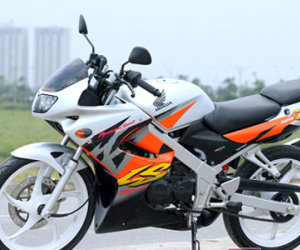 Huyền thoại Honda LS125R lắp thủ công độc nhất Việt Nam