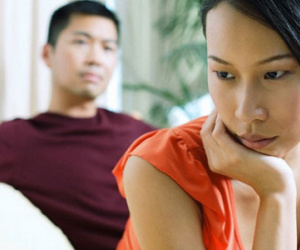 Niềm tin sụp đổ khi cầm tờ xét nghiệm ADN trong ngăn kéo bàn của chồng