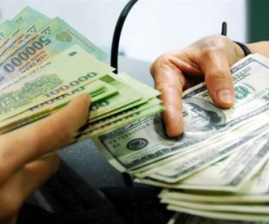 Thị trường ngoại tệ biến động: USD tăng, đồng Euro rơi thẳng đứng