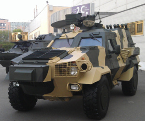 Việt Nam có nên mua xe bọc thép Dozor-B thay thế xe UAZ-469 U-oát?