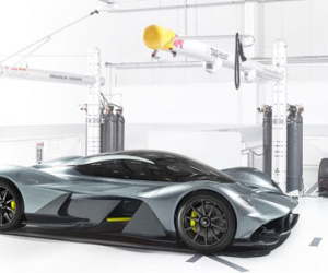 Aston Martin AM-RB 001 đạt tốc độ tối đa 400 km/h