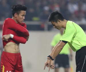 "Tuyển Việt Nam đáng phải nhận 2 quả phạt đền"