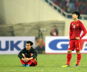 Tuyển Việt Nam rời AFF Cup 2016 vì kém bản lĩnh