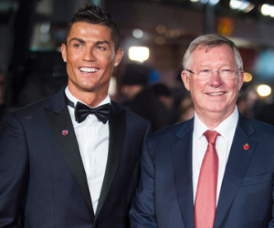 Những huyền thoại ủng hộ Ronaldo giành Quả bóng vàng
