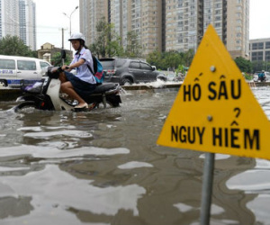 Sài Gòn đối mặt nguy cơ ngập sâu trong 2 ngày tới