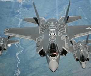 Chê F-35 đắt đỏ, Trump “tuyên chiến” với nền công nghiệp quốc phòng Mỹ