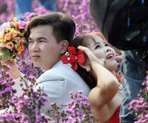 Khoảnh khắc hóm hỉnh của cô dâu, chú rể trong mùa cưới