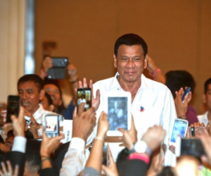 Duterte nói có thể "không còn sống" đến hết nhiệm kỳ