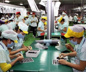 Khoảng 86% lao động dệt may, da giày có thể mất việc vì tự động hóa