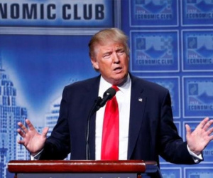 Văn phòng Đạo đức chính phủ Mỹ khuyên ông Trump bỏ hẳn kinh doanh