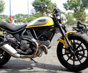 Các dòng môtô Ducati giảm giá mạnh tại Việt Nam