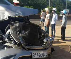 3 xe tông liên hoàn, 6 người bị thương