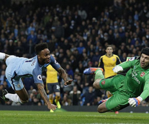 Cech lập kỷ lục tồi tệ nhất sự nghiệp ở Premier League