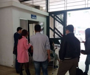 Hà Nội: Mẹ nhốt con gái 11 tuổi trong nhà nhiều năm, không cho đi học hay tiếp xúc bên ngoài