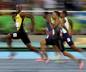 "Tia chớp" Bolt lọt hình ảnh thể thao ấn tượng năm 2016