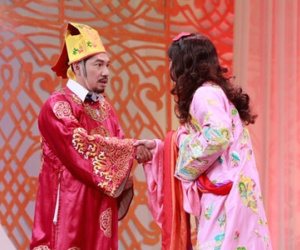 Quang Thắng: "Nghệ sĩ chúng tôi rụng tóc, bạc đầu vì Táo quân"