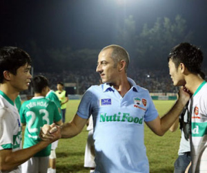 “Sốt vé” xem U21 HAGL đấu U21 Thái Lan