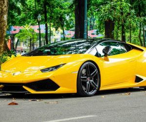 Siêu xe Lamborghini Huracan của Cường Đô La độ gầm thấp