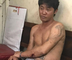 Nam thanh niên dùng dao chém người rồi cố thủ trong nhà ở trung tâm Sài Gòn gần 2 giờ