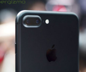 iPhone 7 Plus bị tố "chết" camera