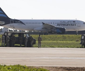 Không tặc cướp máy bay Libya đòi trả tự do cho con trai Gaddafi