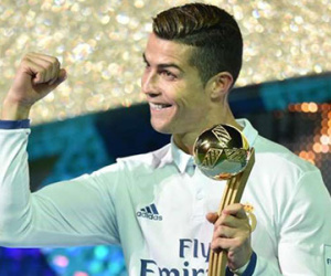 Ronaldo trở thành vua trên mạng xã hội năm 2016