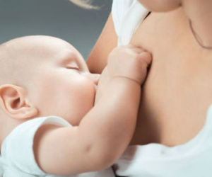6 công dụng kỳ diệu của sữa mẹ