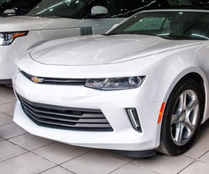 Chevrolet Camaro Convertible 2017 giá trên 3 tỷ Đồng có gì hot?